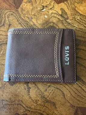 Levi's Brown Leather Wallet